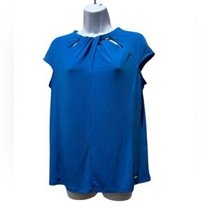 Anne Klein Blue Pleated Keyhole Blouse with Gold Bar Detail - Small